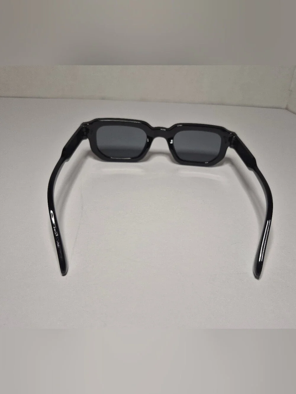 Classic Black Rectangle Sunglasses